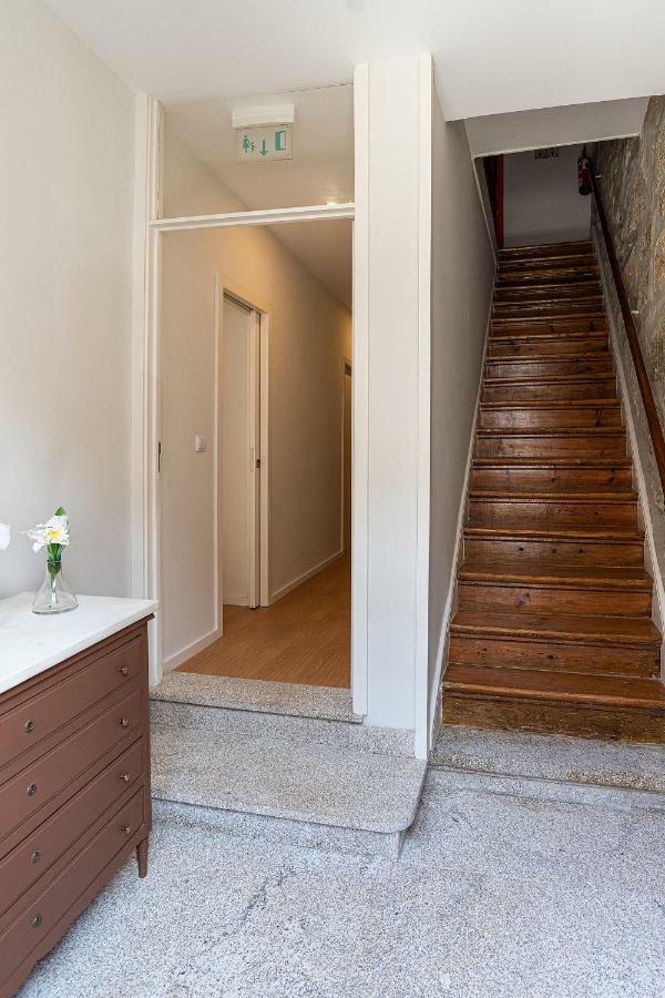 Zd Moreira Flats A By Portoproperties4You Luaran gambar